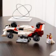 Obrázek McLaren MP4/4 a Ayrton Senna