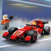 Obrázek Zastávka v boxech F1® a personál s vozem Ferrari