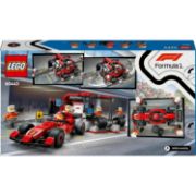 Obrázek Zastávka v boxech F1® a personál s vozem Ferrari