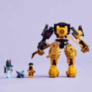 Obrázek Arin a bojový robot Spinjitzu