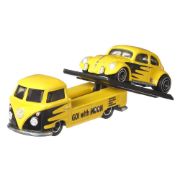 Obrázek Hot Wheels tahač a závodní angličák asst